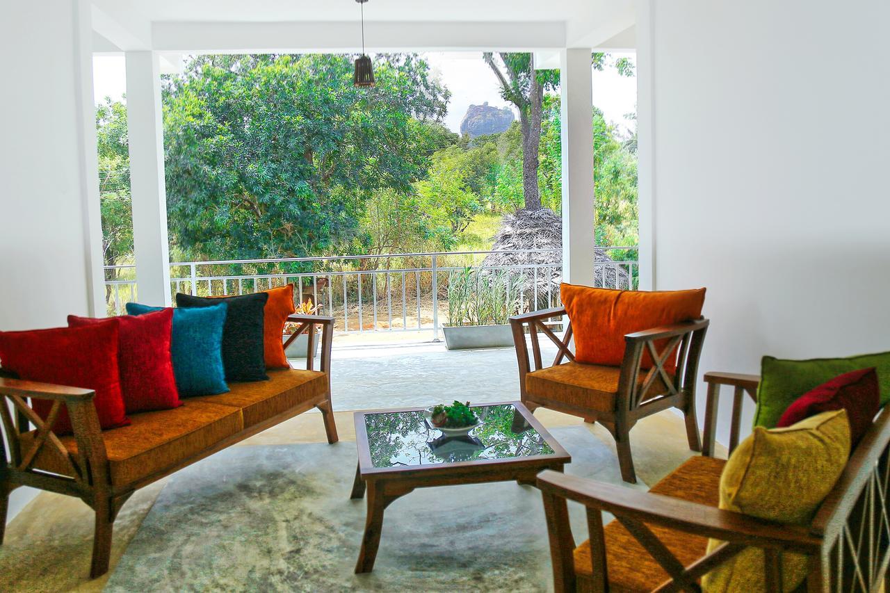 Hotel Sigiriya Rock Hide Exterior foto